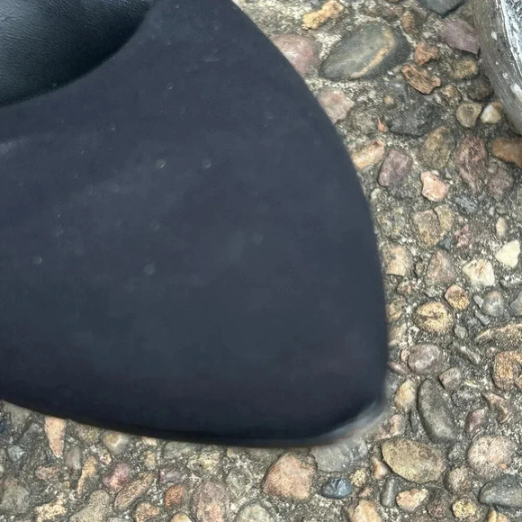 Donald J. Pliner Brave Black Crepe Elastic Stiletto 4” Heels Size 9.5 - Picture 2 of 11